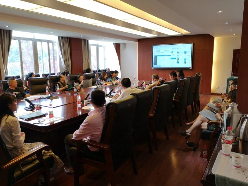 iresearch: E-books Platform-CEPIEC